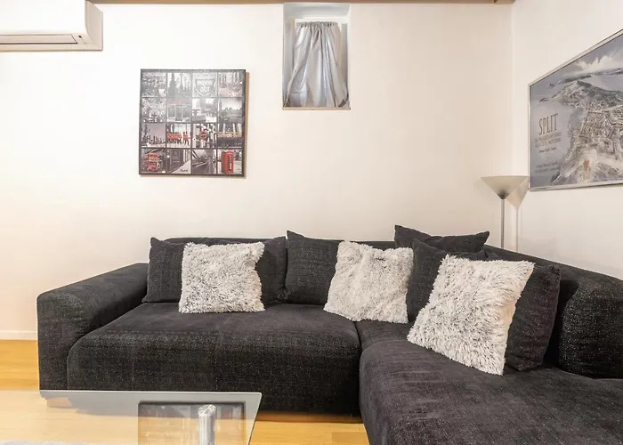 Viktor Апартаменты *