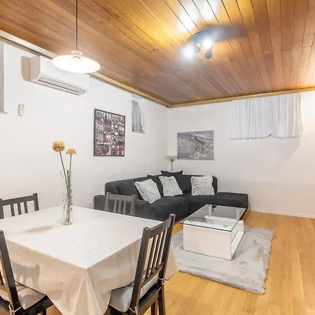Viktor Apartman