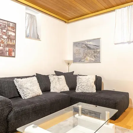 Viktor Apartman Split