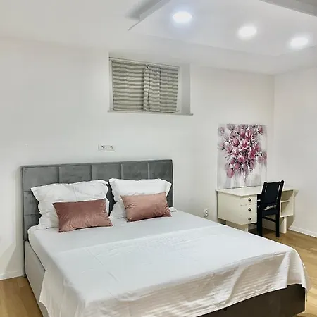 Viktor Apartman Split
