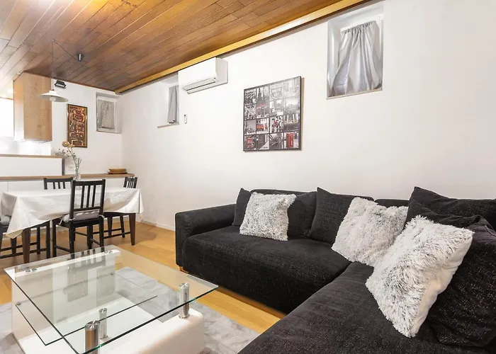 Viktor Apartamento *